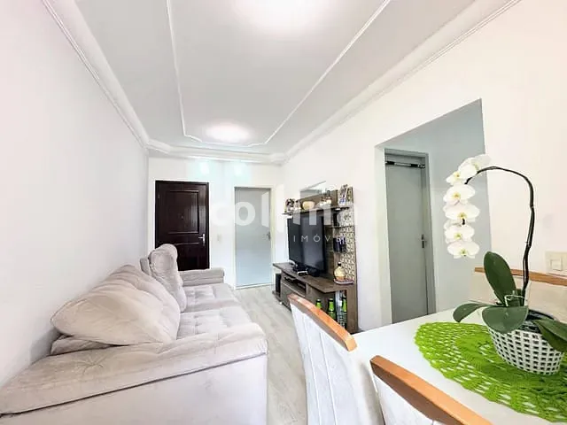 Apartamento com 70m² 3 quartos e 1 banheiro, à venda, no bairro Jardim Nossa Senhora de Fátima em Jandira