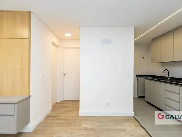 Apartamento 2 quartos e 1 banheiro, para alugar, no bairro Boa Vista em Curitiba