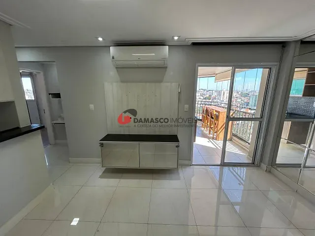 Apartamento 2 quartos e 2 banheiros, para alugar, no bairro Campestre em Santo André