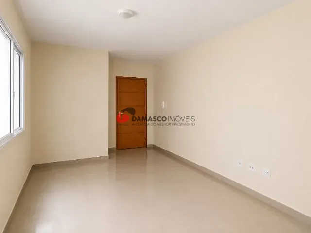 Apartamento 2 quartos e 1 banheiro, para alugar, no bairro Vila Pires em Santo André