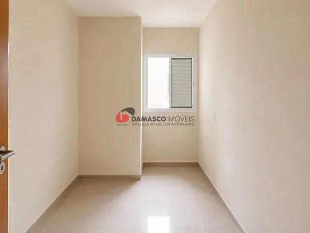 Apartamento 2 quartos e 1 banheiro, para alugar, no bairro Vila Pires em Santo André