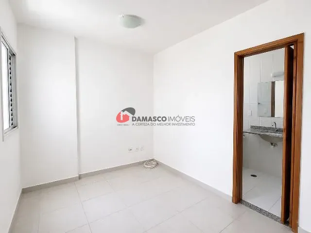 Apartamento com 96m² 3 quartos e 1 banheiro, para alugar, no bairro Campestre em Santo André