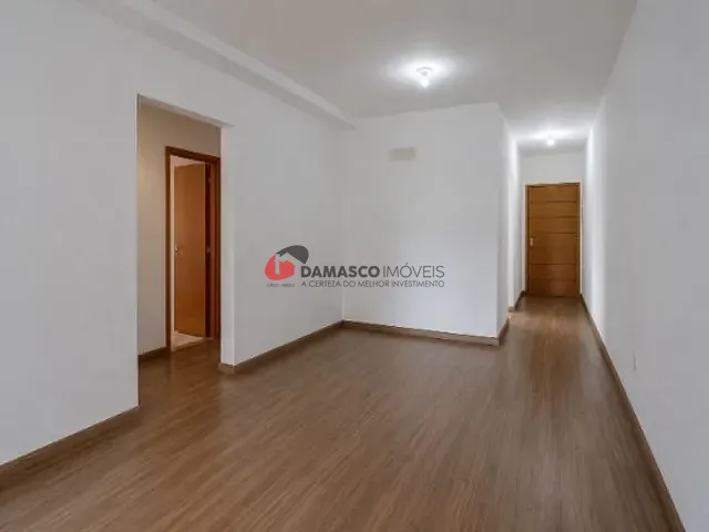 Apartamento 2 quartos e 1 banheiro, para alugar, no bairro Campestre em Santo André