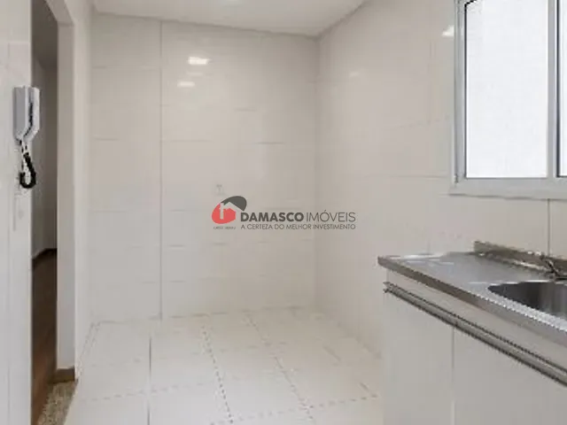 Apartamento 2 quartos e 1 banheiro, para alugar, no bairro Campestre em Santo André
