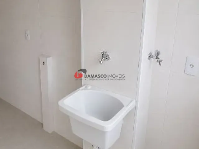 Apartamento 3 quartos e 2 banheiros, para alugar, no bairro Vila Eldízia em Santo André