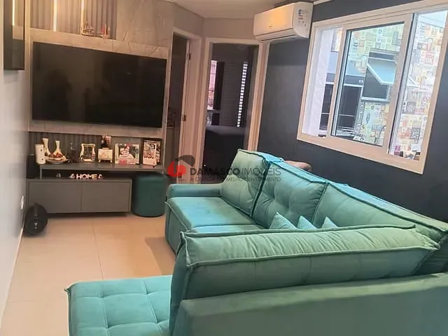 Apartamento 2 quartos e 1 banheiro, à venda, no bairro Vila Scarpelli em Santo André