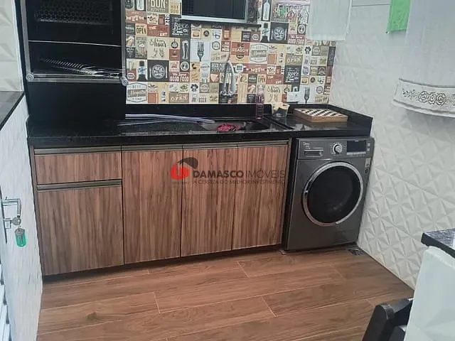 Apartamento 2 quartos e 1 banheiro, à venda, no bairro Vila Scarpelli em Santo André