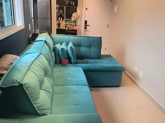 Apartamento 2 quartos e 1 banheiro, à venda, no bairro Vila Scarpelli em Santo André