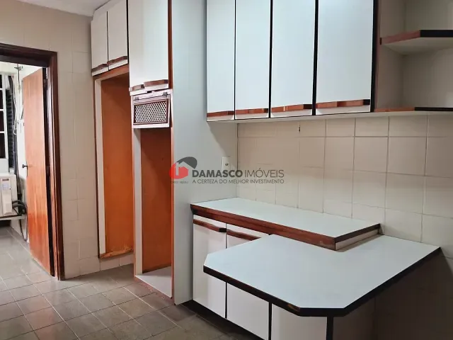 Apartamento 3 quartos e 2 banheiros, para alugar, no bairro Santa Paula em São Caetano do Sul