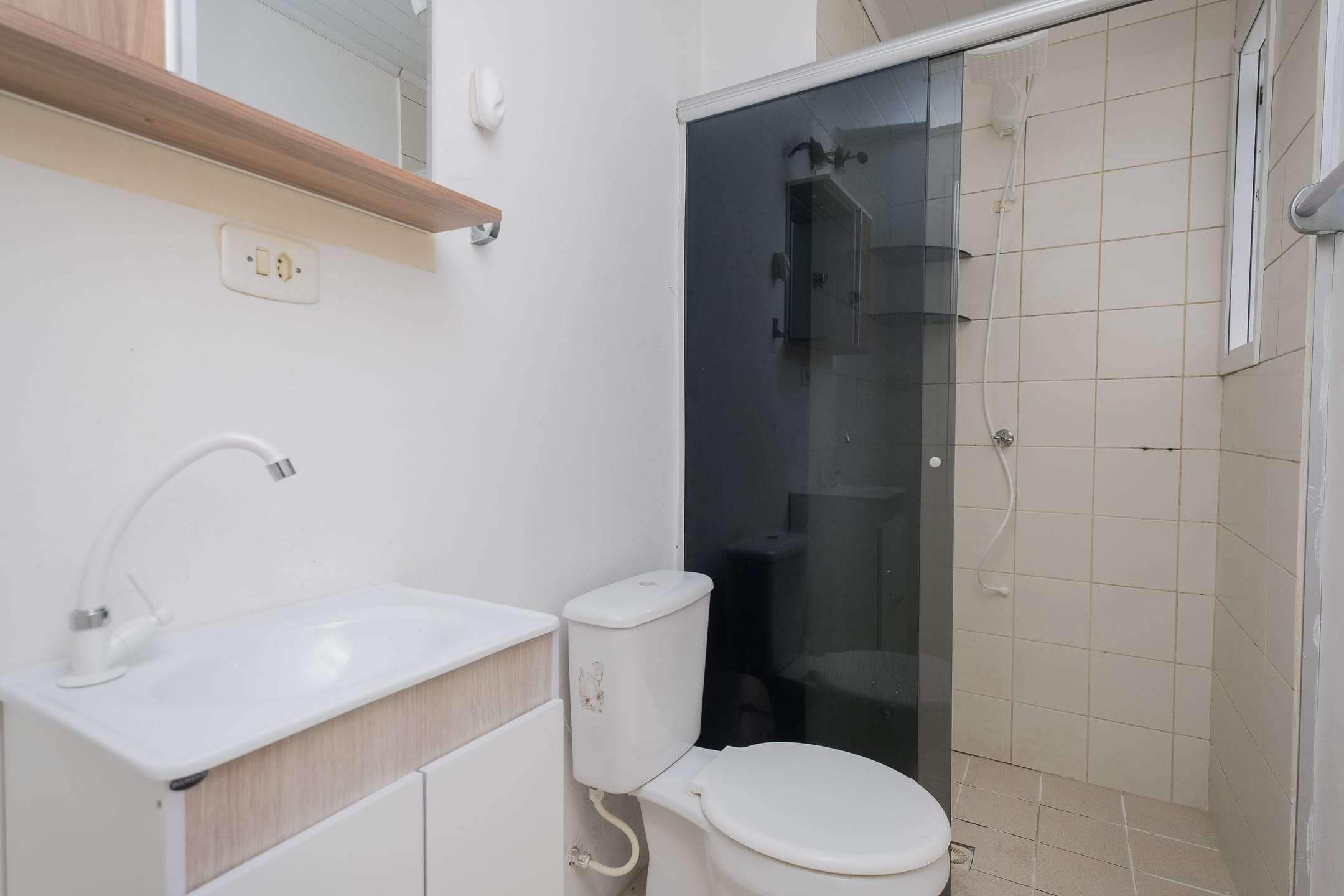Apartamento de 2 dormitórios semi mobiliado para aluguel no Areal em Pelotas RS próximo ao Shopping com ótima localização e praticidade - 11