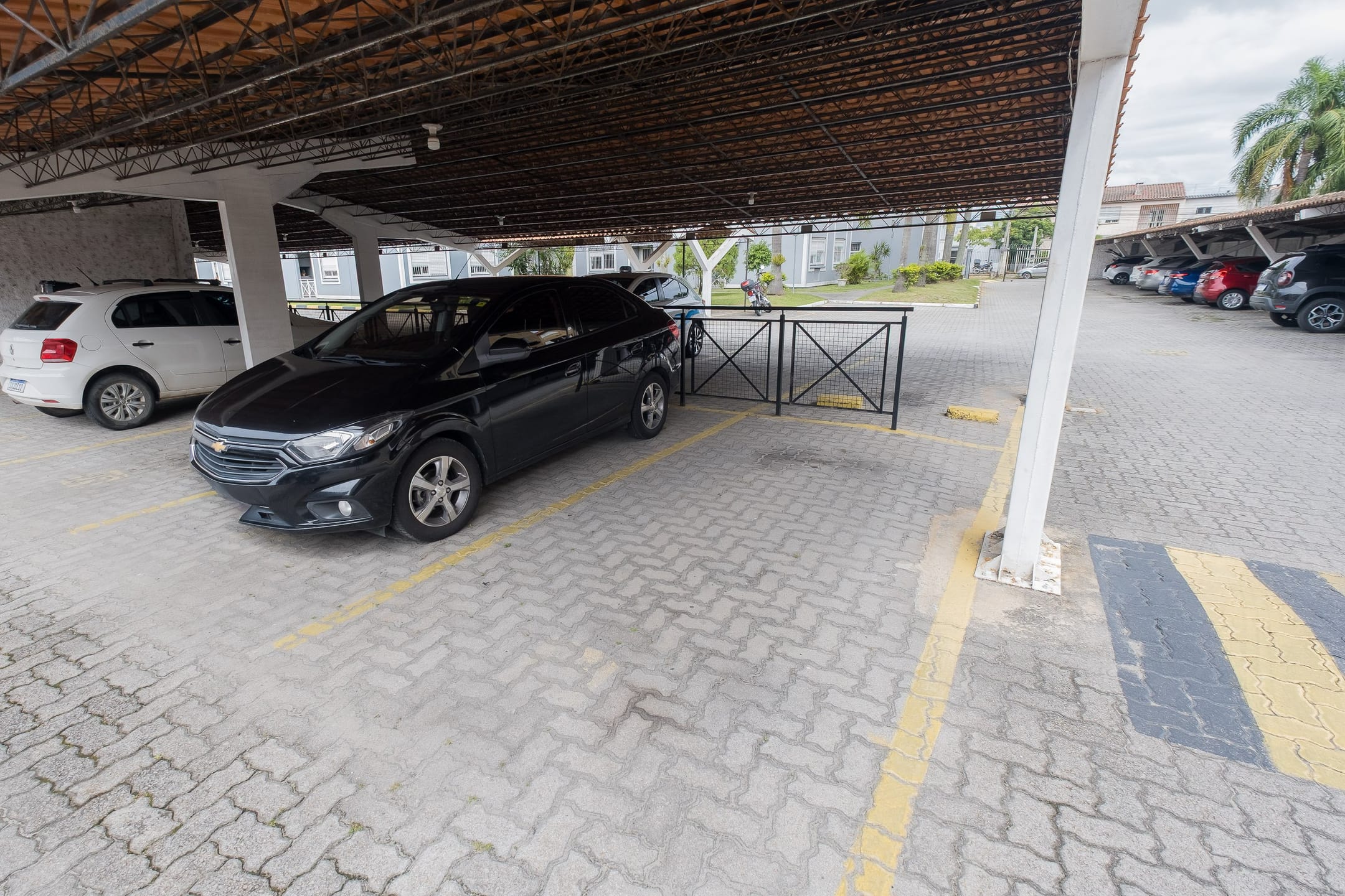 Apartamento de 2 dormitórios semi mobiliado para aluguel no Areal em Pelotas RS próximo ao Shopping com ótima localização e praticidade - 14