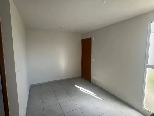 Apartamento 2 quartos e 1 banheiro, para alugar, no bairro Itália em São José Dos Pinhais