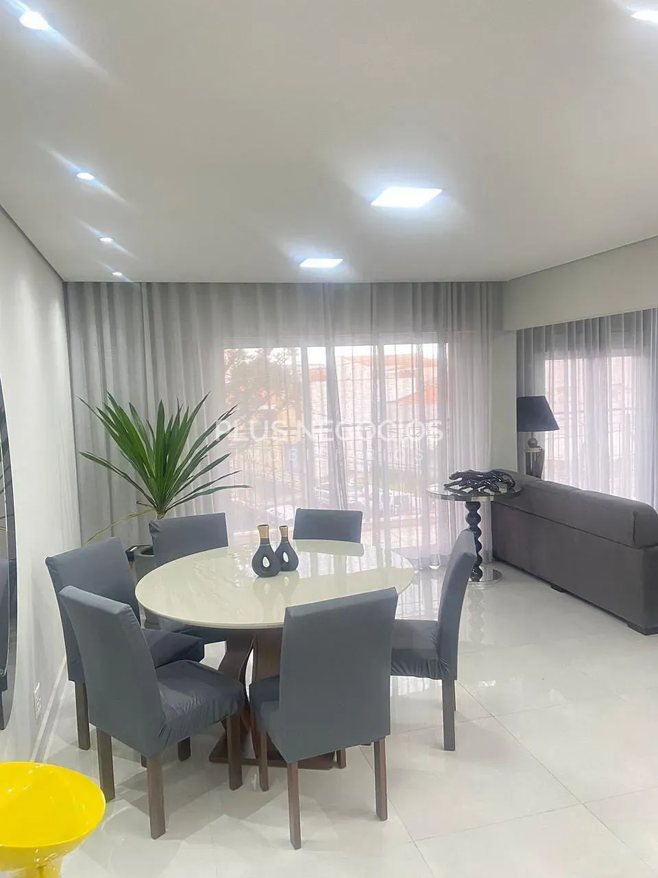 Apartamento, 2 quartos, 93 m² - Foto 1