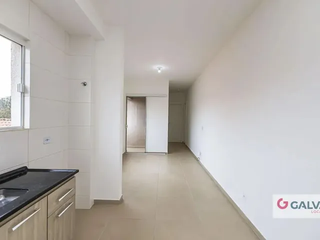 Apartamento 2 quartos e 1 banheiro, para alugar, no bairro Fanny em Curitiba