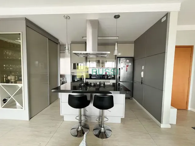 Apartamento 3 quartos e 2 banheiros, à venda, no bairro Parque Industrial em São José dos Campos