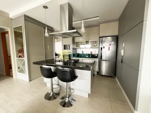 Apartamento 3 quartos e 2 banheiros, à venda, no bairro Parque Industrial em São José dos Campos