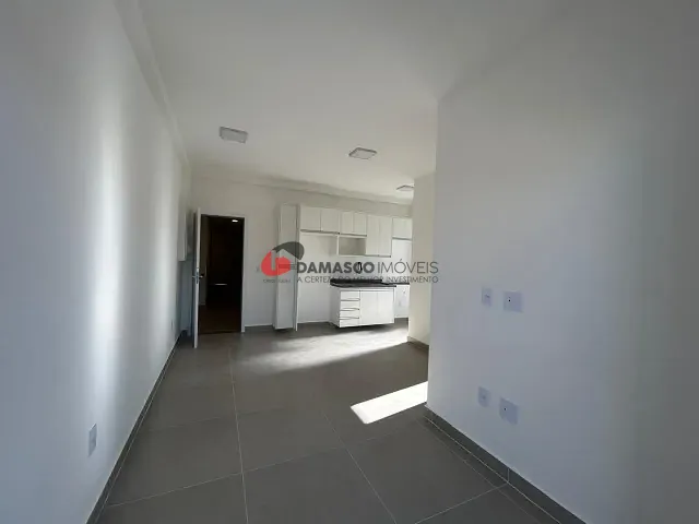 Apartamento 2 quartos e 1 banheiro, para alugar, no bairro Nova Gerty em São Caetano do Sul
