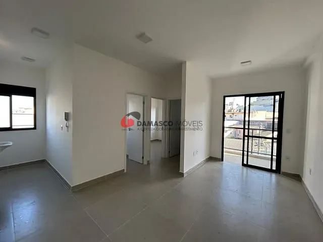 Apartamento 2 quartos e 1 banheiro, para alugar, no bairro Nova Gerty em São Caetano do Sul