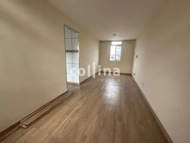 Apartamento 2 quartos e 1 banheiro, para alugar, no bairro Conjunto Habitacional Presidente Castelo Branco em Carapicuíba