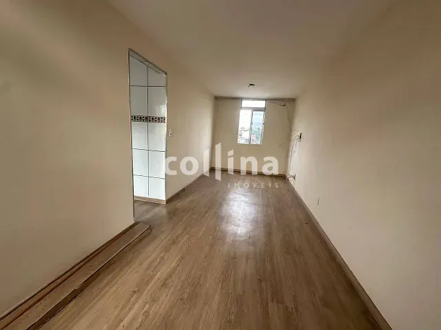Apartamento 2 quartos e 1 banheiro, para alugar, no bairro Conjunto Habitacional Presidente Castelo Branco em Carapicuíba