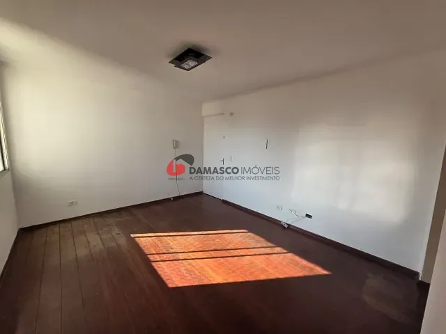 Apartamento 2 quartos e 1 banheiro, para alugar, no bairro São José em São Caetano do Sul