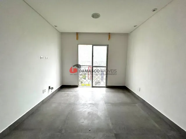 Apartamento 2 quartos e 2 banheiros, à venda, no bairro Santa Paula em São Caetano do Sul