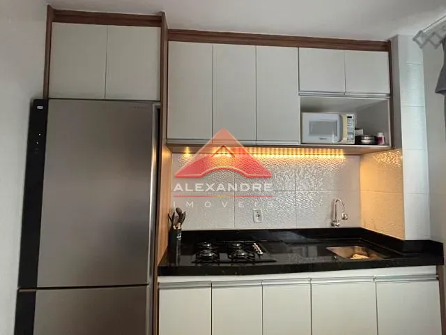 Apartamento 2 quartos e 1 banheiro, à venda, no bairro Santa Ines lll em São José dos Campos