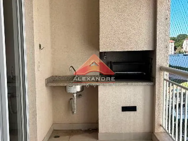 Apartamento com 99m² 3 quartos e 1 banheiro, à venda, no bairro Vila Industrial em São José dos Campos