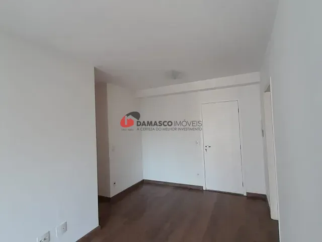 Apartamento 2 quartos e 1 banheiro, para alugar, no bairro Santo Antônio em São Caetano do Sul