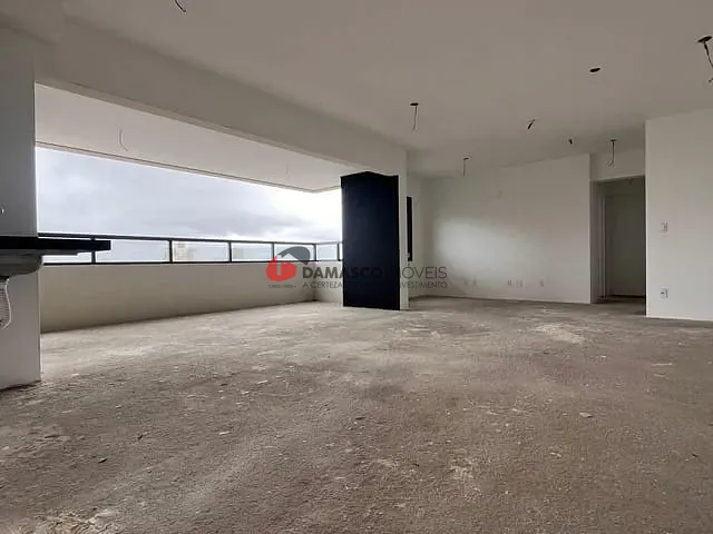 Apartamento 3 quartos e 3 banheiros, à venda, no bairro Vila Assunção em Santo André