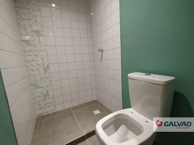 Apartamento 2 quartos e 1 banheiro, para alugar, no bairro São Francisco em Curitiba