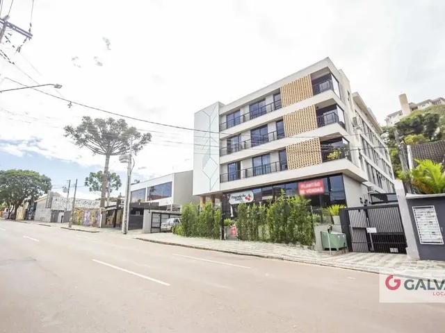 Apartamento 1 quarto e 1 banheiro, para alugar, no bairro São Francisco em Curitiba