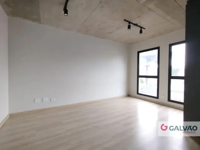 Apartamento 1 quarto e 1 banheiro, para alugar, no bairro São Francisco em Curitiba