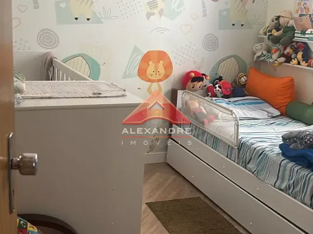 Apartamento 2 quartos e 1 banheiro, à venda, no bairro Jardim Ismênia em São José dos Campos