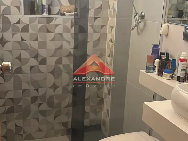 Apartamento 2 quartos e 1 banheiro, à venda, no bairro Jardim Ismênia em São José dos Campos