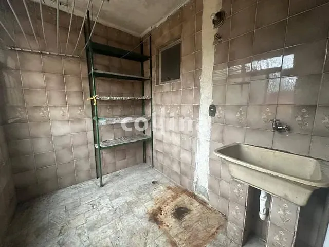 Apartamento 2 quartos e 1 banheiro, à venda, no bairro Cohab II em Carapicuíba