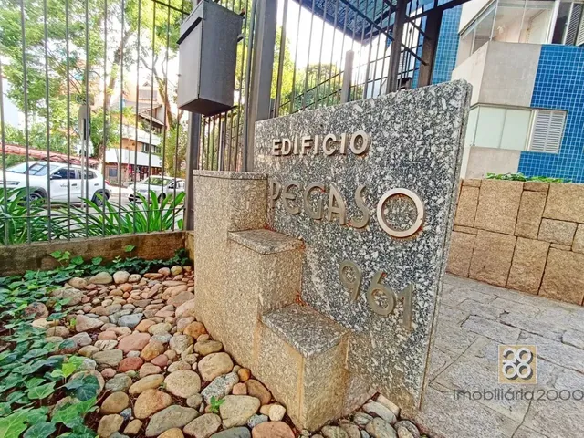 Apartamento 3 quartos e 3 banheiros, para alugar, no bairro Juvevê em Curitiba