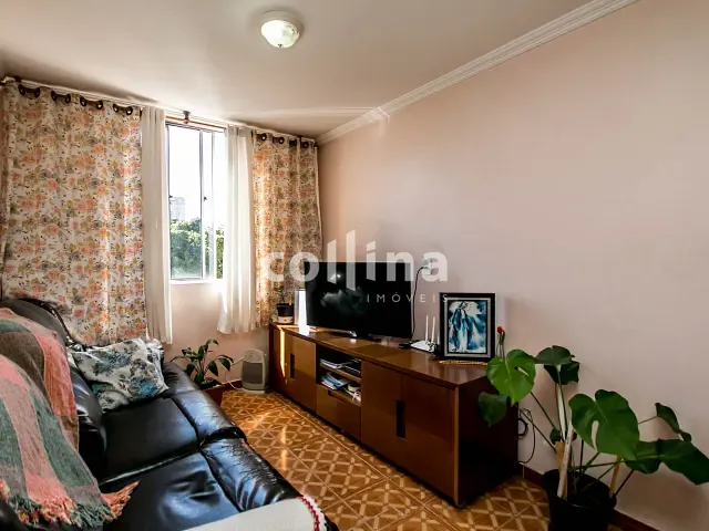 Apartamento 2 quartos e 1 banheiro, à venda, no bairro Cohab V em Carapicuíba