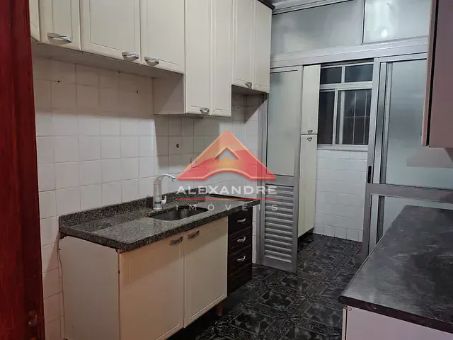 Apartamento 3 quartos e 1 banheiro, para alugar, no bairro Vila Tatetuba em São José dos Campos
