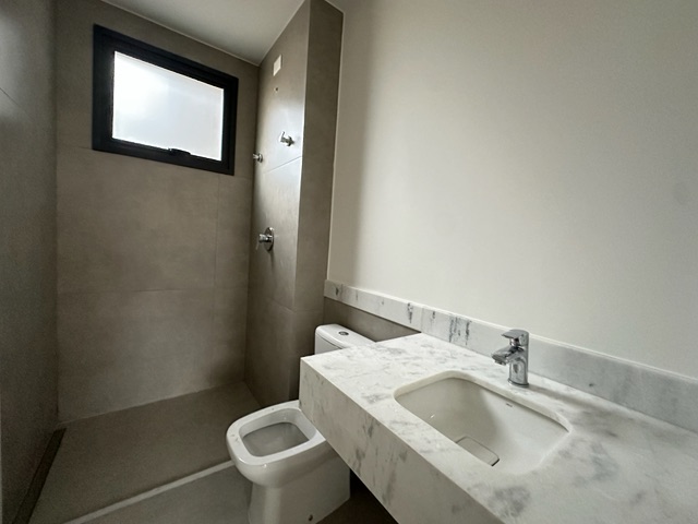 Apartamento com 213m² 3 quartos e 3 banheiros, à venda, no bairro Gleba Palhano em Londrina