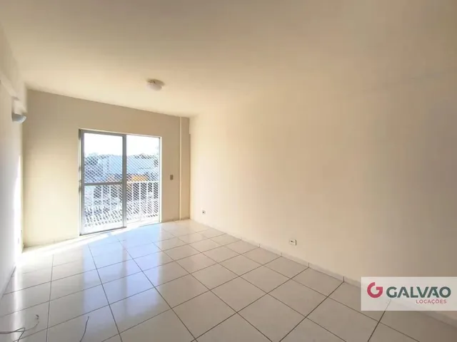 Apartamento 1 quarto e 1 banheiro, para alugar, no bairro Rebouças em Curitiba