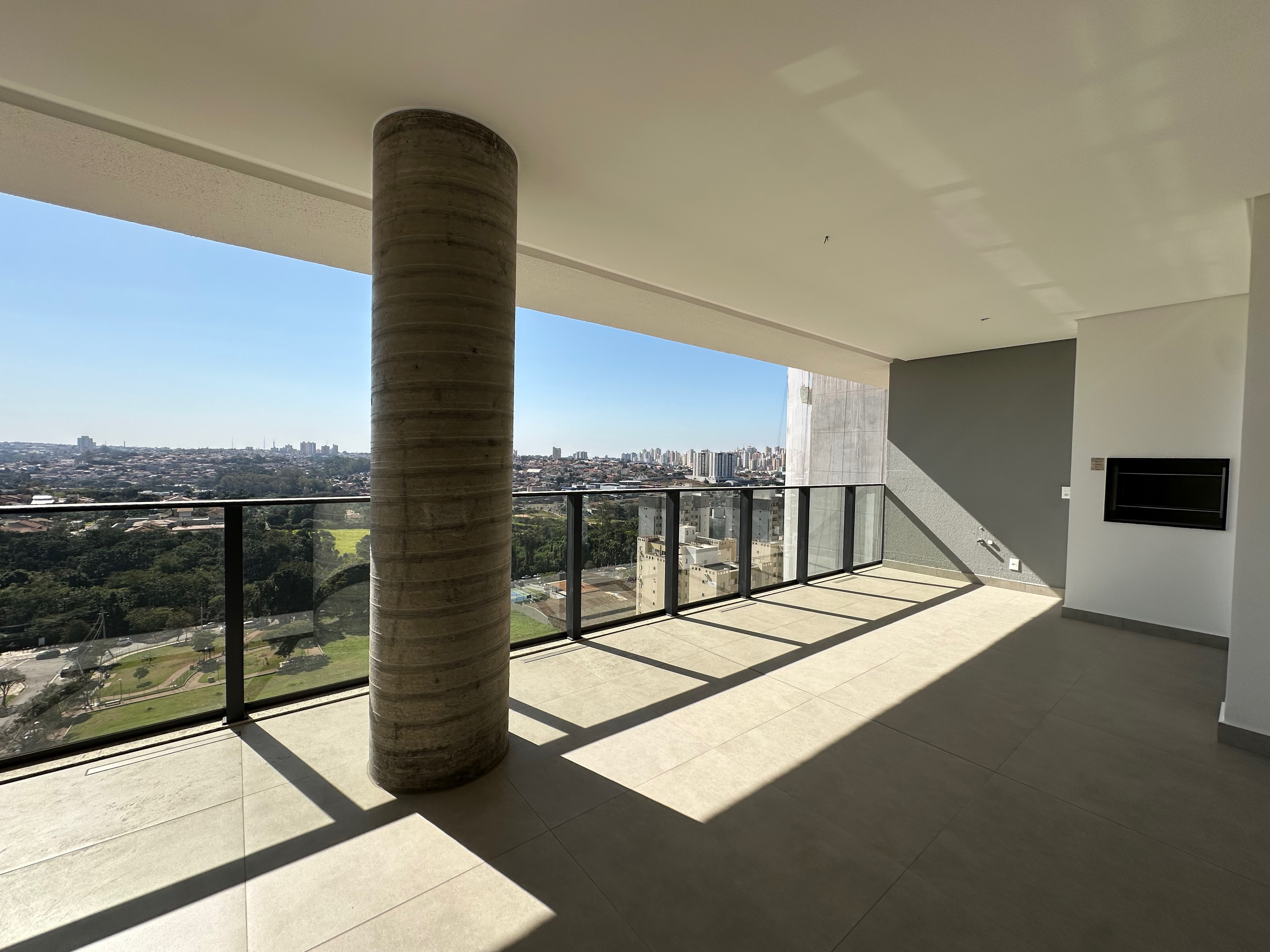 Apartamento, 3 quartos, 195 m² - Foto 2