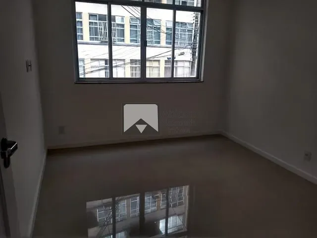 Apartamento com 70m² 2 quartos e 1 banheiro, à venda, no bairro Fátima em Niterói