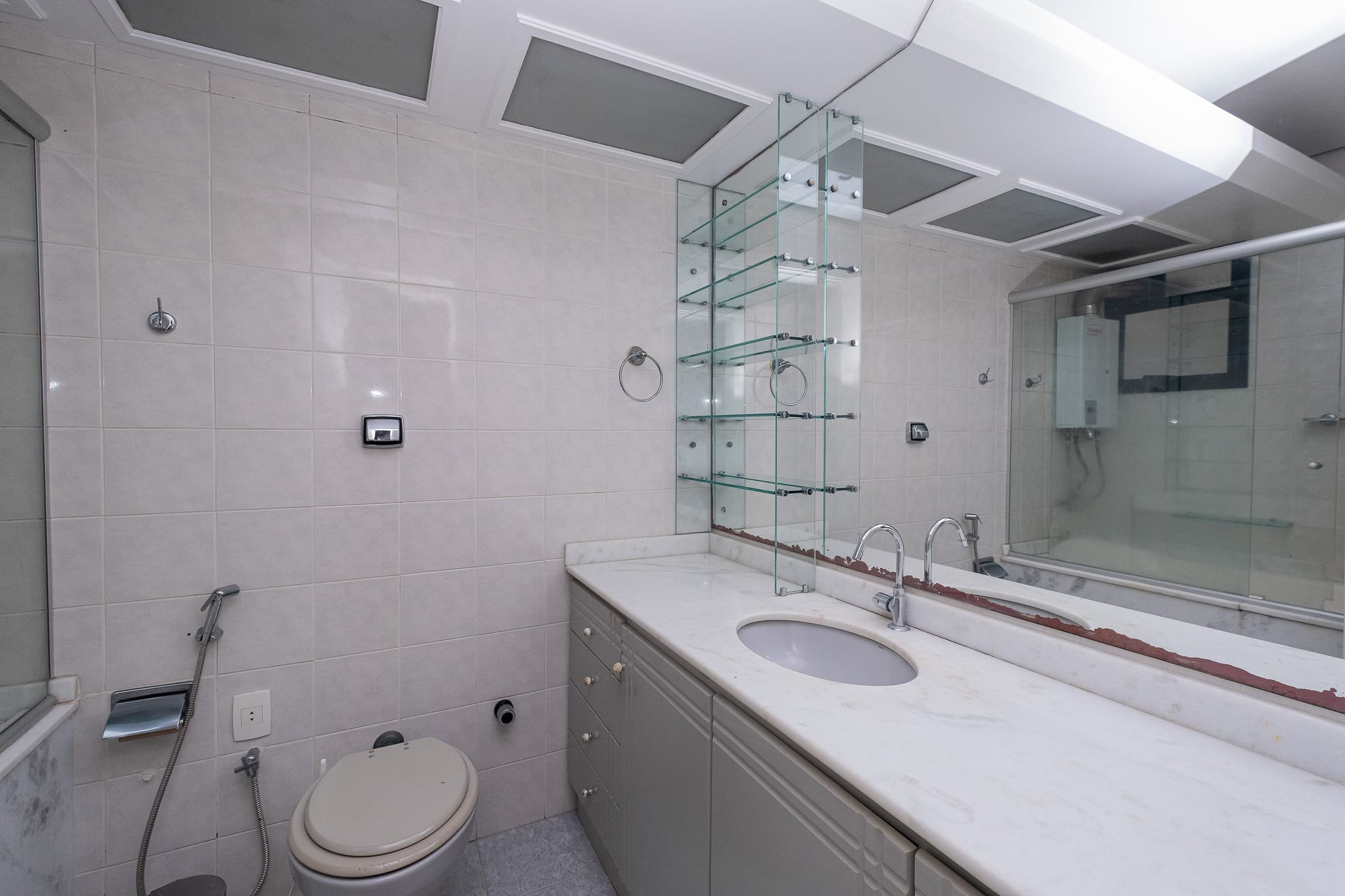 Apartamento para venda, 3 Dormitórios 1 suite, elevador e vaga de garagem no centro de pelotas - 9