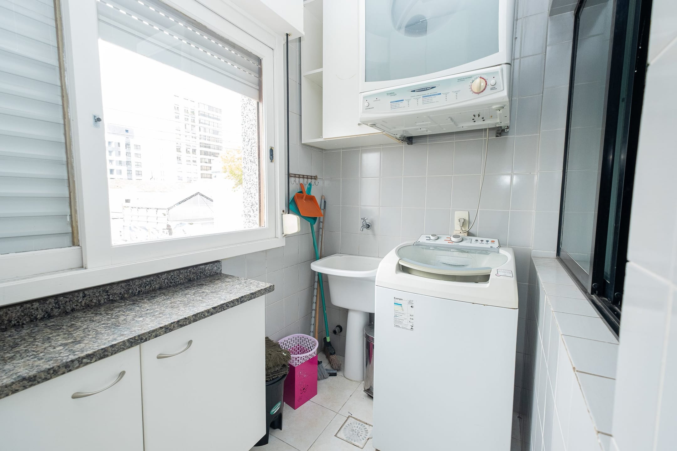 Apartamento para venda, 3 Dormitórios 1 suite, elevador e vaga de garagem no centro de pelotas - 16