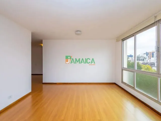 Apartamento 3 quartos e 2 banheiros, para alugar, no bairro AHU em Curitiba