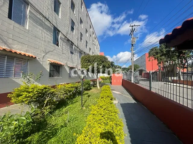 Apartamento com 52m² 2 quartos e 1 banheiro, à venda, no bairro Conjunto Habitacional Presidente Castelo Branco em Carapicuíba