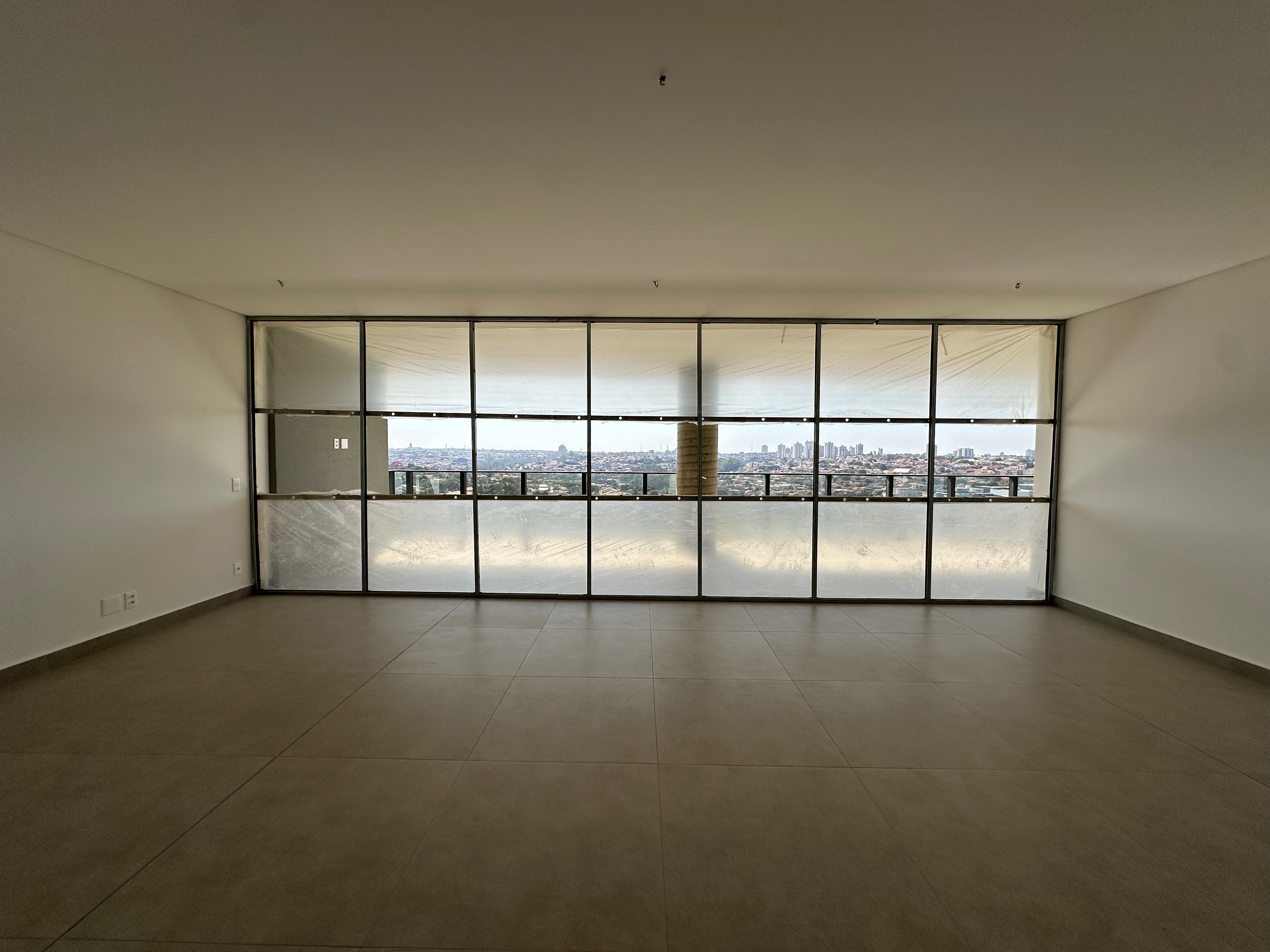 Apartamento, 3 quartos, 195 m² - Foto 2