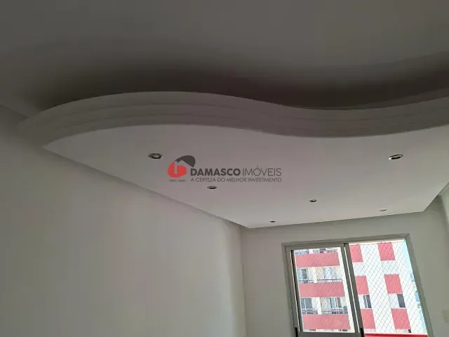 Apartamento 2 quartos e 1 banheiro, à venda, no bairro Jardim do Estádio em Santo André