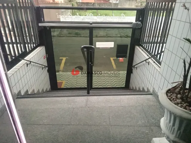 Apartamento 1 quarto e 1 banheiro, à venda, no bairro Flórida em Praia Grande